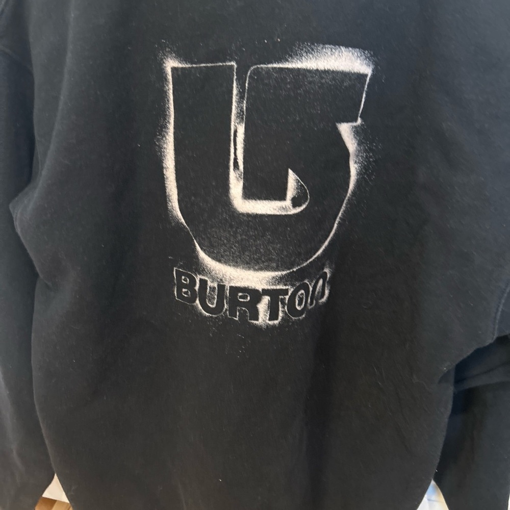 Burton Air Big Black and White Logo Sweatshirt Sz L preowned